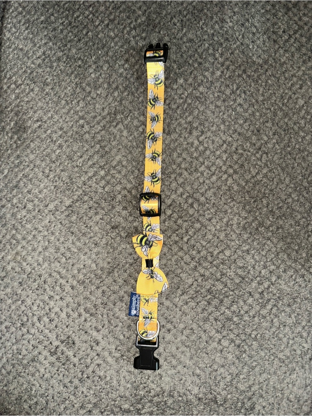 Simply Southern Gold Bumble Bee With Bow Collar Size Medium